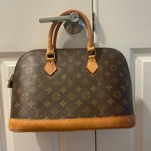Louis Vuitton Alma Purse